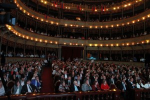 Córdoba acompañó a la colectividad armenia cuando se recordaron 100 años del genocidio de su pueblo