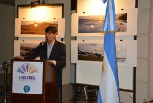 La Legislatura homenajeó a los caídos y veteranos de Malvinas