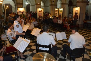 La Legislatura homenajeó a los caídos y veteranos de Malvinas
