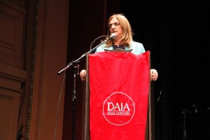 Homenaje de la comunidad judía a los 6 millones de víctimas del Holocausto