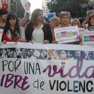 Alicia Pregno participó de la masiva marcha #NiUnaMenos