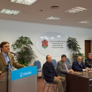 Llaryora participó de la apertura de sobres para la licitación de la  planta depuradora de Río Cuarto   